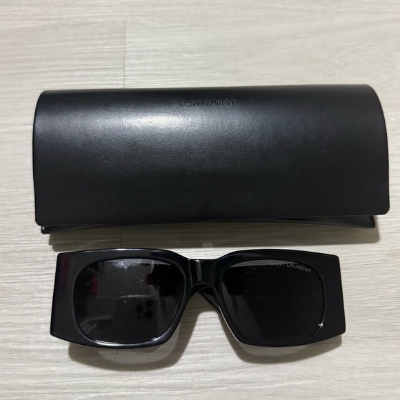 SAINT LAURENT SUNGLASSES - Picture 7 of 7